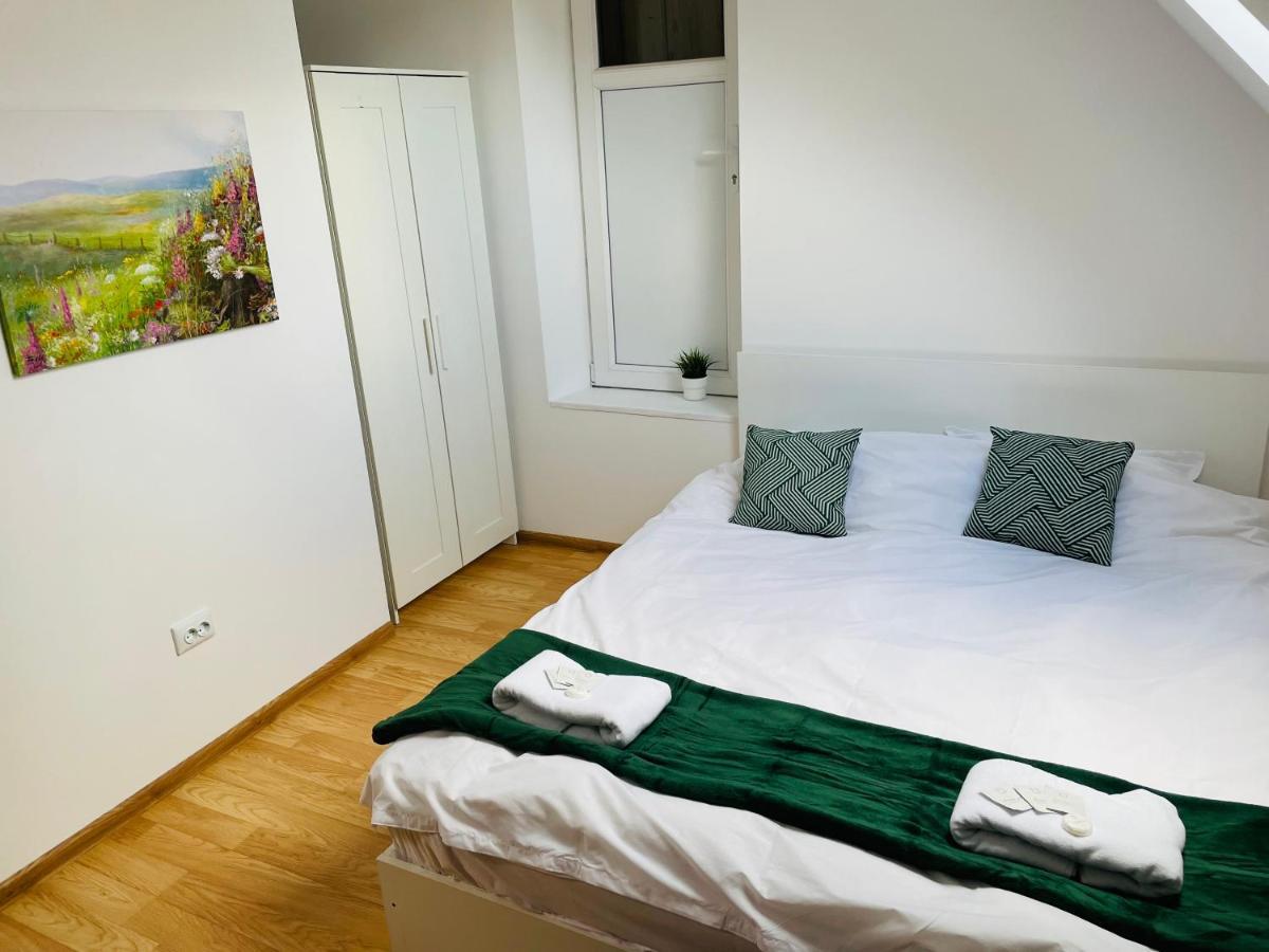 Londof Housing City Center Brasov Braşov Exterior foto