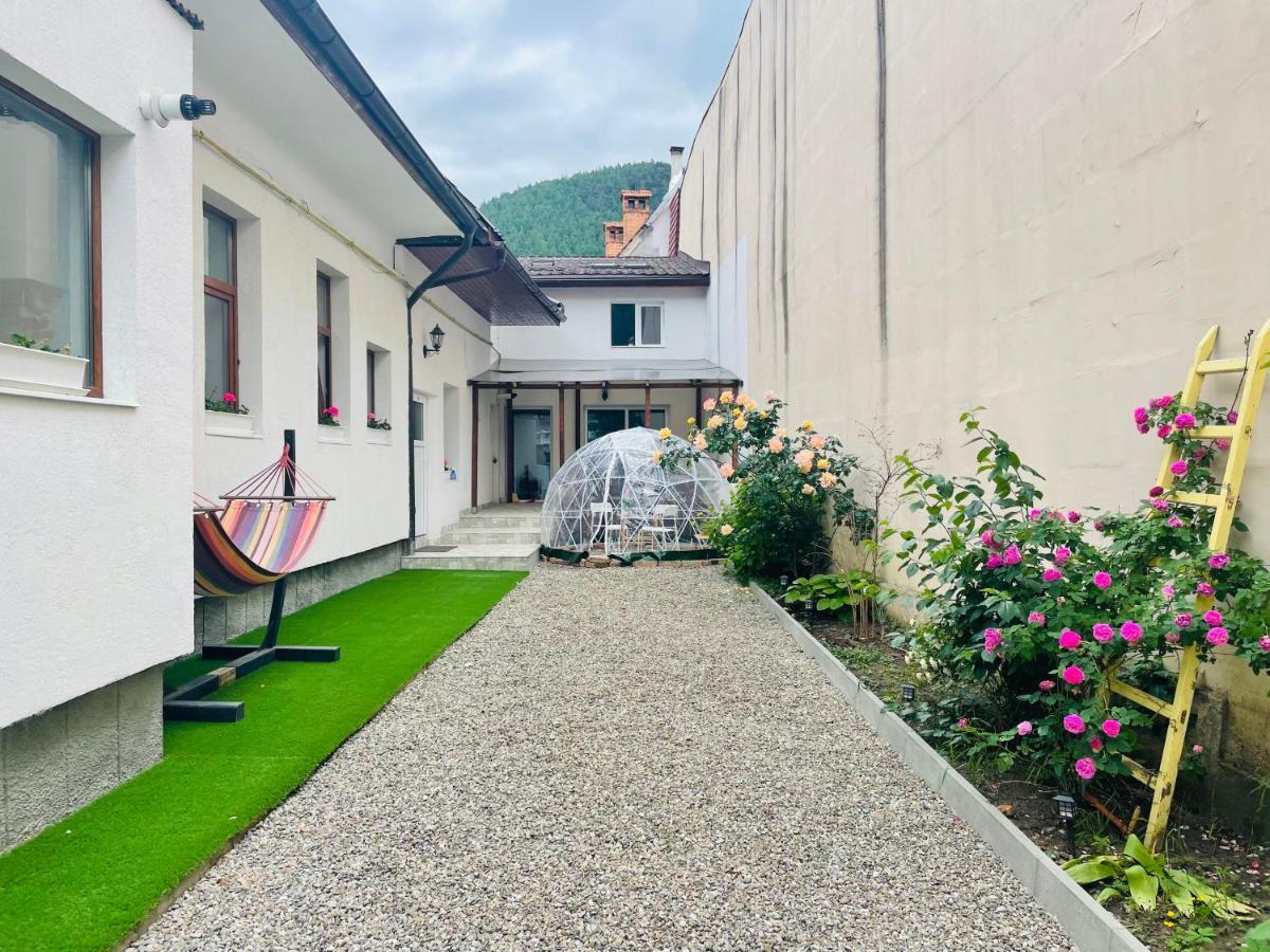 Londof Housing City Center Brasov Braşov Exterior foto