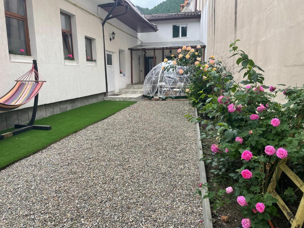 Londof Housing City Center Brasov Braşov Exterior foto